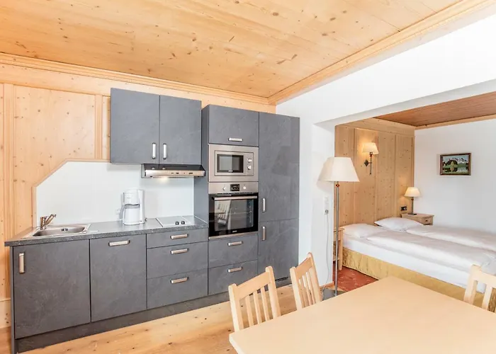 Hotel Ehrenbachhohe On Of The Mountain Kitzbühel