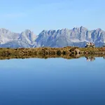 Szálloda Ehrenbachhohe On Of The Mountain Kitzbühel