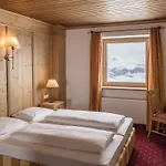 Отель Ehrenbachhohe On Of The Mountain 4*